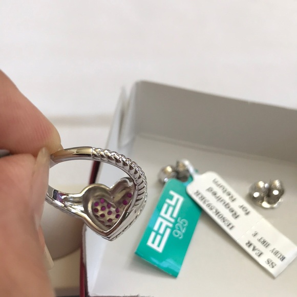 Jewelry - Picture 3 of 6